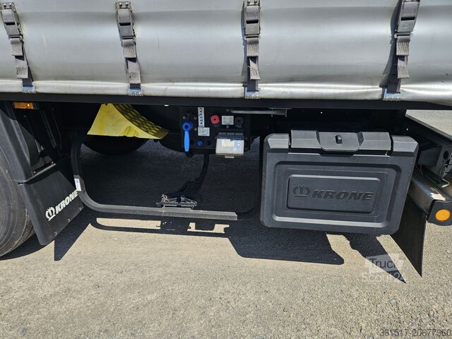 Auflieger mit Pritsche & Plane Krone SDP 27 eLB4-CS Innen 2.780mm