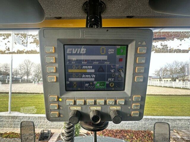 Vienbūgnis volas Bomag BW 154 Tandemwalze