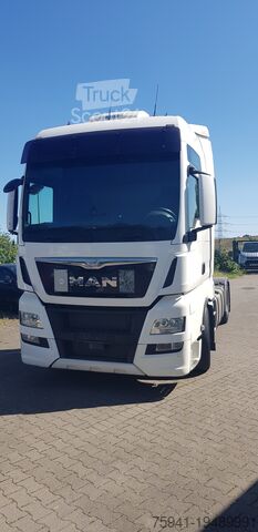 Tractores semirremolque MAN TGX 18440