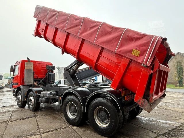 Tipper truck MERCEDES-BENZ Actros 4140 V6 8X4 Tipper Spring/Spring Man. Gea