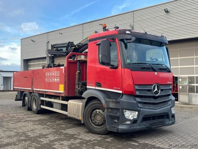 Ciężarówka z płaską platformą MERCEDES-BENZ Antos 2542 6x2 Pritsche Kran Palfinger PK 18002.
