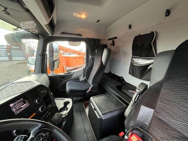 Raiffeisen Technik Mitte GmbH - Gebrauchtmaschinenzentrum Raiffeisen Technik Mitte GmbH - Gebrauchtmaschinenzentrum Raiffeisen Technik Mitte GmbH - Gebrauchtmaschinenzentrum