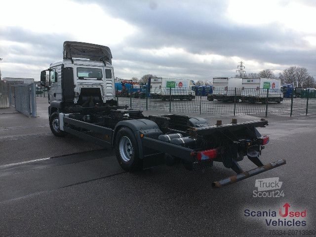 Автомобиль с заменяемым кузовом MAN TGS 18.320 LL