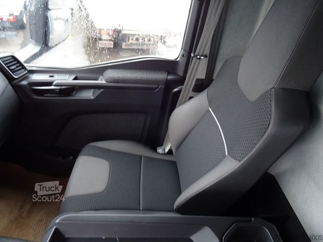 LKW mit Getränkeaufbau MAN 26.320 TGM*8 m Schwenkwand*2,5 to LBW*NLA*Kamera