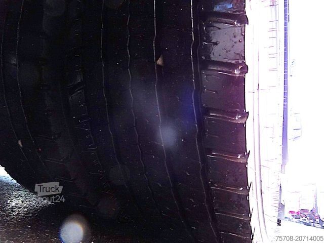 LKW mit Getränkeaufbau MAN 26.320 TGM*8 m Schwenkwand*2,5 to LBW*NLA*Kamera