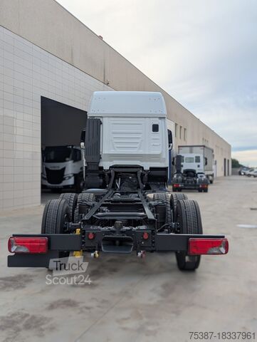 Teherautó alváz Iveco XWAY580
