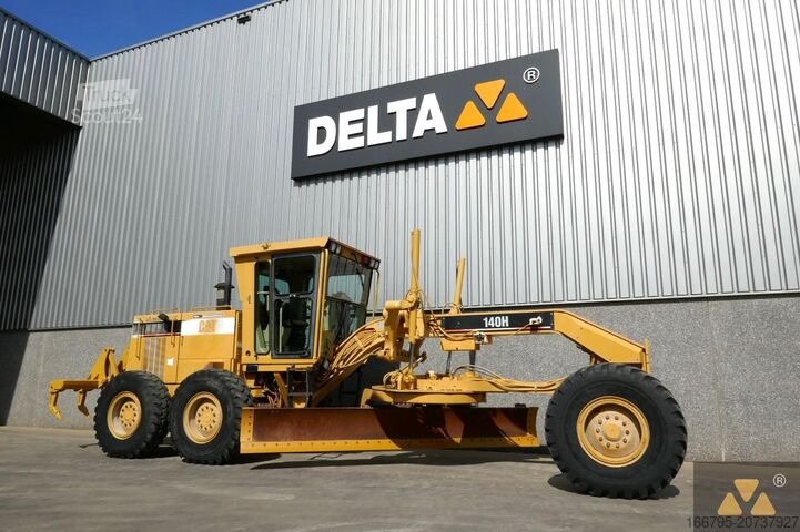 Greyder Caterpillar 140H