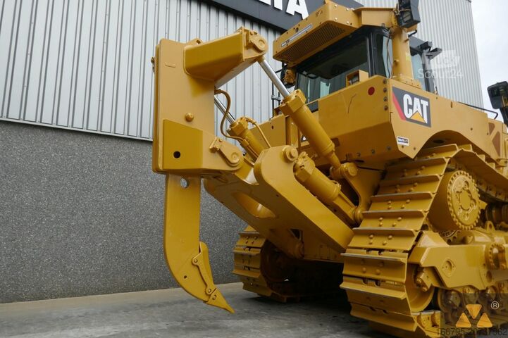 Dozer Caterpillar D8T