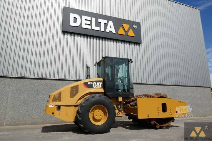 Tek tamburlu silindir Caterpillar CP76