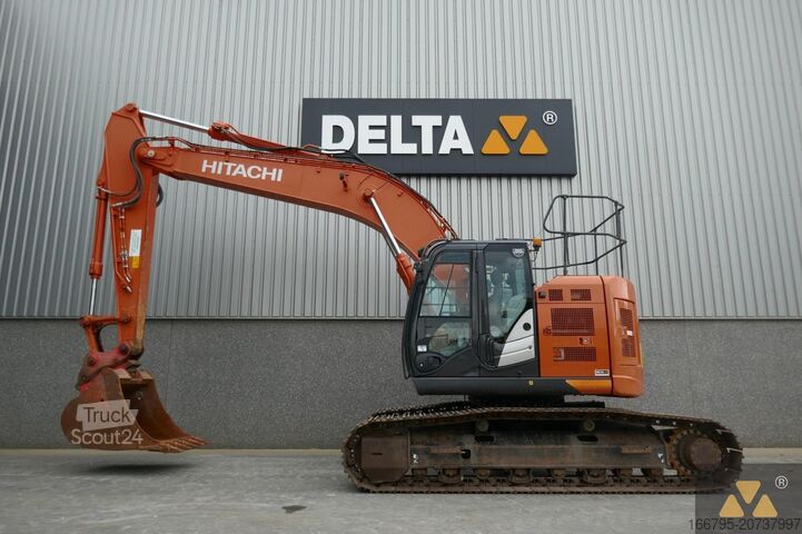 Rupsgraafmachine Hitachi ZX225USLC-6