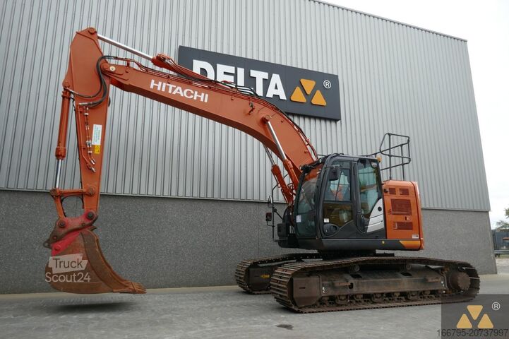 Rupsgraafmachine Hitachi ZX225USLC-6