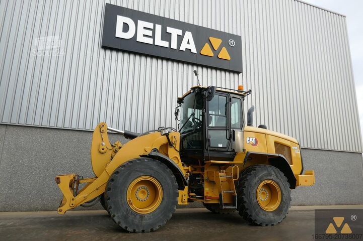 Tekerlekli̇ yükleyi̇ci̇ Caterpillar 926M