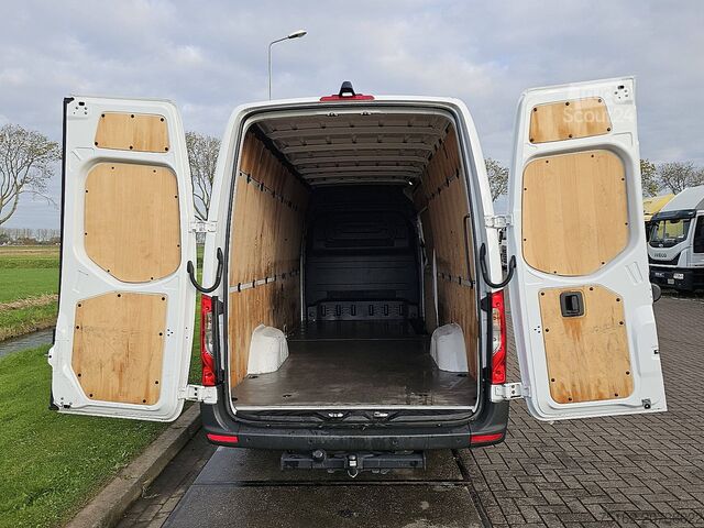 High-roof van MERCEDES-BENZ SPRINTER 315 L3H2 Mbux Airco Eur6