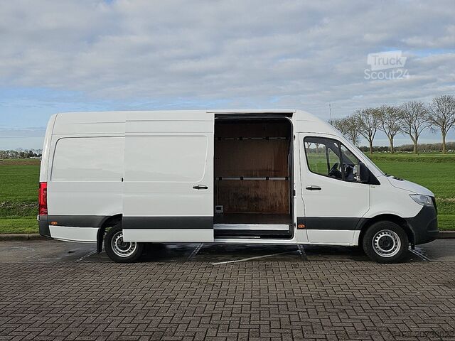 High-roof van MERCEDES-BENZ SPRINTER 315 L3H2 Mbux Airco Eur6