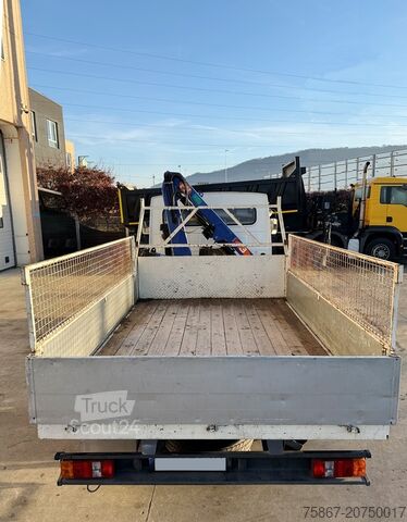 Lastbil med fast lad Nissan ECO T 100