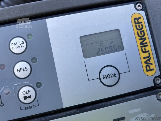 монтиран на камион кран Iveco X-WAY 360 6X4/PALFINGER PK.22002 + FUNK