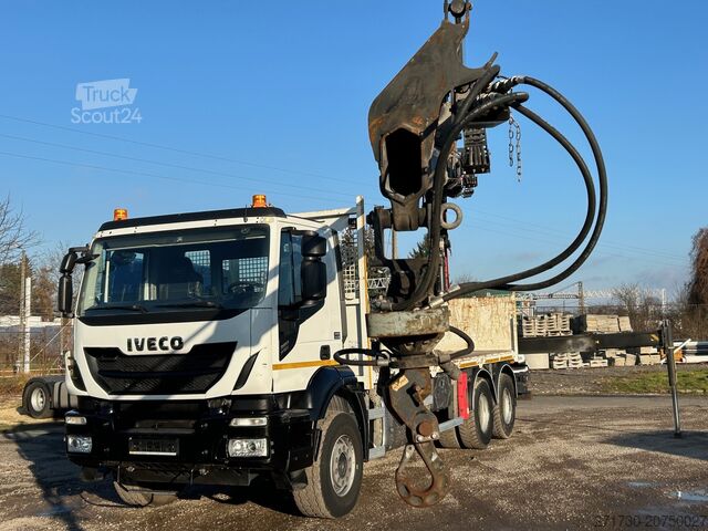 монтиран на камион кран Iveco X-WAY 360 6X4/PALFINGER PK.22002 + FUNK