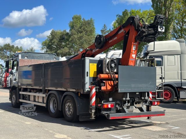 Gru montata su autocarro MERCEDES-BENZ Antos 2646 Baustoff Atlas 206.3 Lift/Lenk AHK