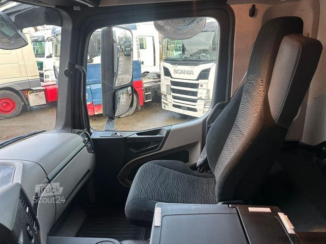 Gru montata su autocarro MERCEDES-BENZ Antos 2646 Baustoff Atlas 206.3 Lift/Lenk AHK