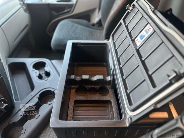 Gru montata su autocarro MERCEDES-BENZ Antos 2646 Baustoff Atlas 206.3 Lift/Lenk AHK