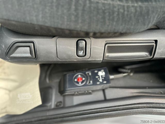 Gru montata su autocarro MERCEDES-BENZ Antos 2646 Baustoff Atlas 206.3 Lift/Lenk AHK