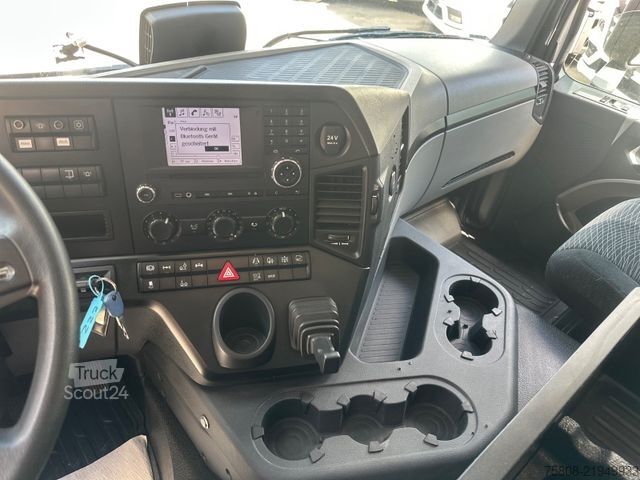 Gru montata su autocarro MERCEDES-BENZ Antos 2646 Baustoff Atlas 206.3 Lift/Lenk AHK