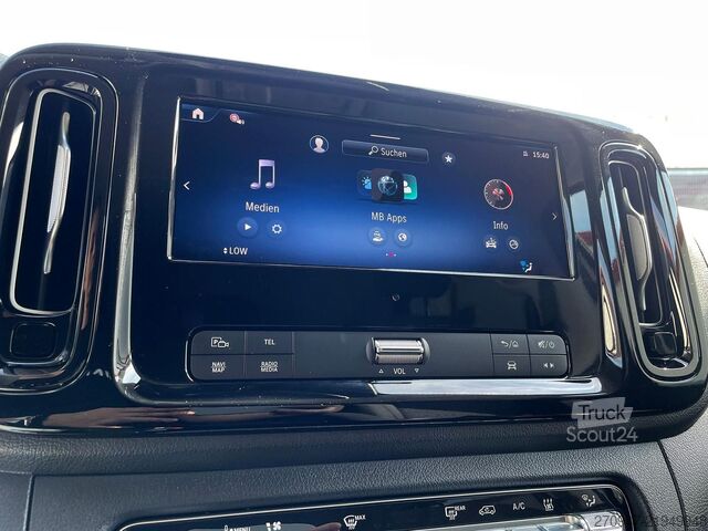 Kleinbus MERCEDES-BENZ Vito 116 Tourer PRO 4x4 lang STANDHZ DISTRONIC