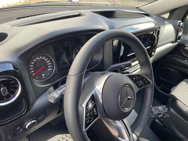 Kleinbus MERCEDES-BENZ Vito 116 Tourer PRO 4x4 lang STANDHZ DISTRONIC