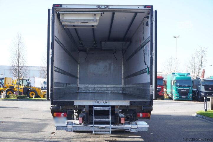 φορτηγό ψυγείο Renault D19 Wide 4x2 E6 / Lamberet 22 EPAL refri