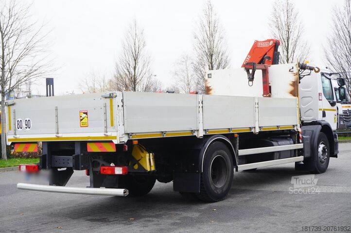 Πλατφόρμα με γερανό Renault C280 DTI 8 / FASSI crane 5.6T / 560 mth