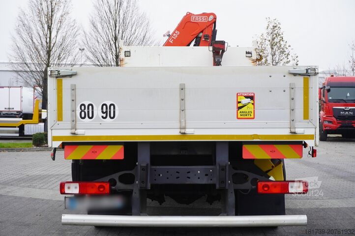 Πλατφόρμα με γερανό Renault C280 DTI 8 / FASSI crane 5.6T / 560 mth