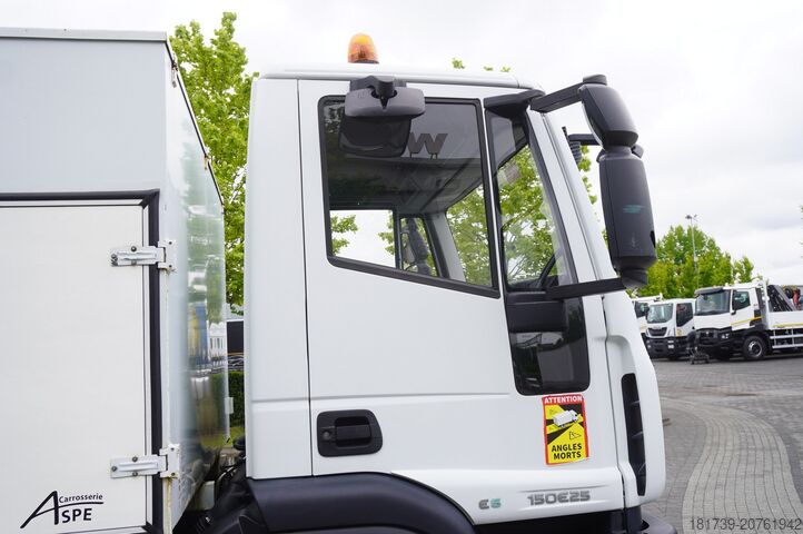 Karavan Iveco Eurocargo 150 E25 / 90 tho. km !!! / Tow