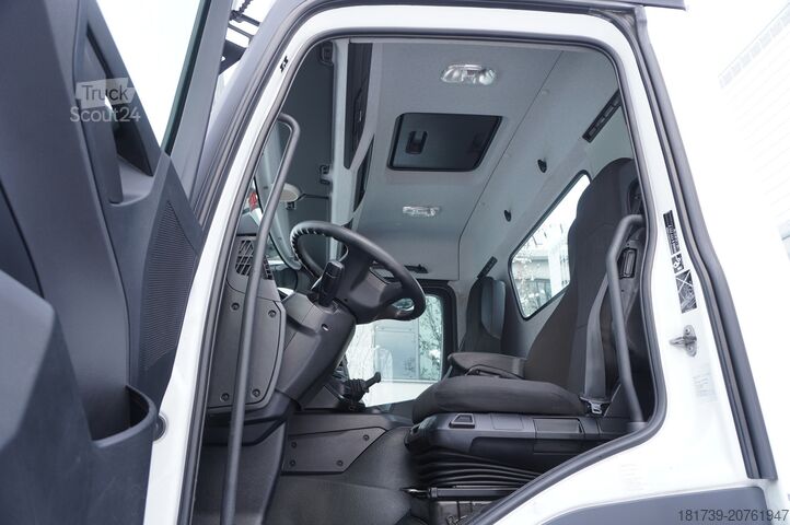 Πλατφόρμα με γερανό Mercedes-Benz Arocs 2633 flatbed truck / Crane FASSI