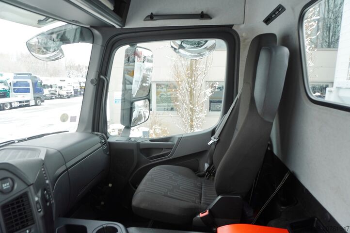 Πλατφόρμα με γερανό Mercedes-Benz Arocs 2633 flatbed truck / Crane FASSI