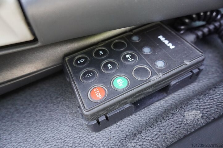 Burtowy z HDS MAN TGS 26.360 Flatbed / Fassi F175 7.7 T /