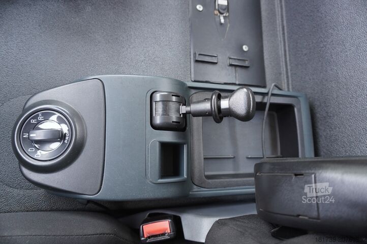 Burtowy z HDS MAN TGS 26.360 Flatbed / Fassi F175 7.7 T /