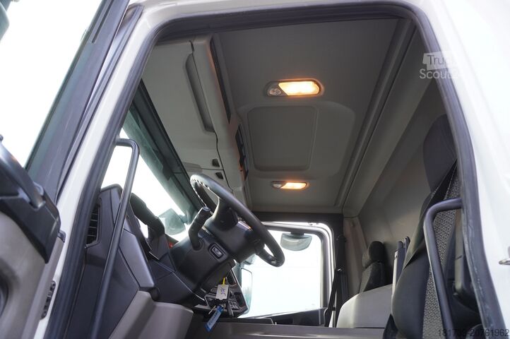 Betoniarka SCANIA P410 XT 8x4 / 80 tho. km!!! / SCHWING