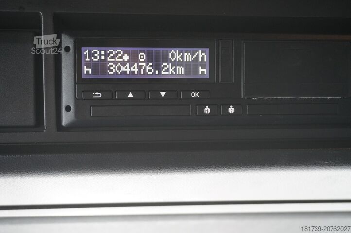 Vilcējs un pašizgāzēja puspiekabe MAN TGX 18.510 4×2 tractor unit / Sleeper ca