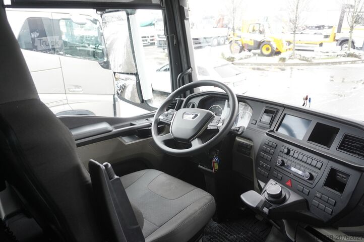 Vilcējs un pašizgāzēja puspiekabe MAN TGX 18.510 4×2 tractor unit / Sleeper ca