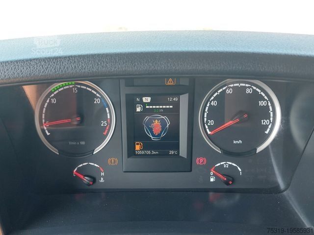 Véhicule tracteur volume SCANIA R450 MEGA Retarder
