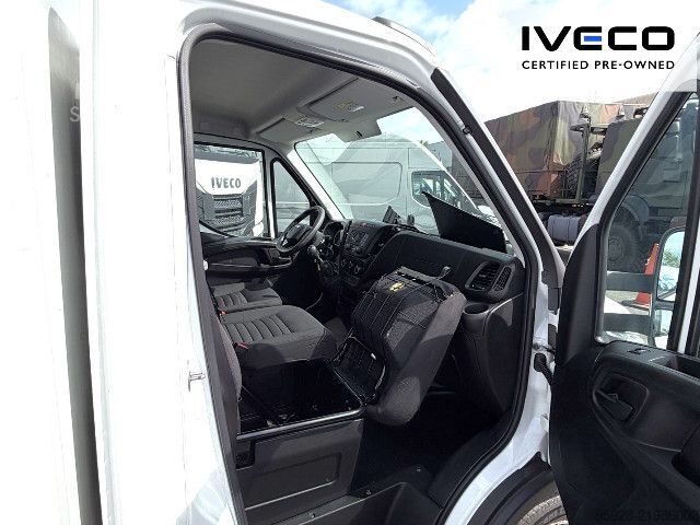 Laatikkoauto IVECO 35C16H, Klima, DAB, Rückfahrkamera