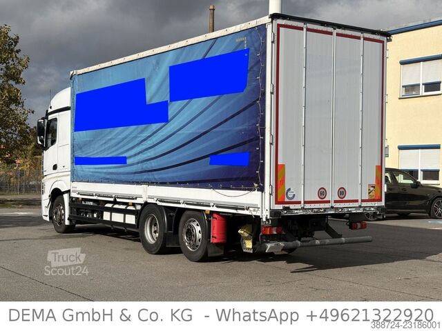 Вантажівка з платформою і тентом MERCEDES-BENZ Actros2542*E6a*Lift*Standklim*Kühlbox*Edscha*TÜV