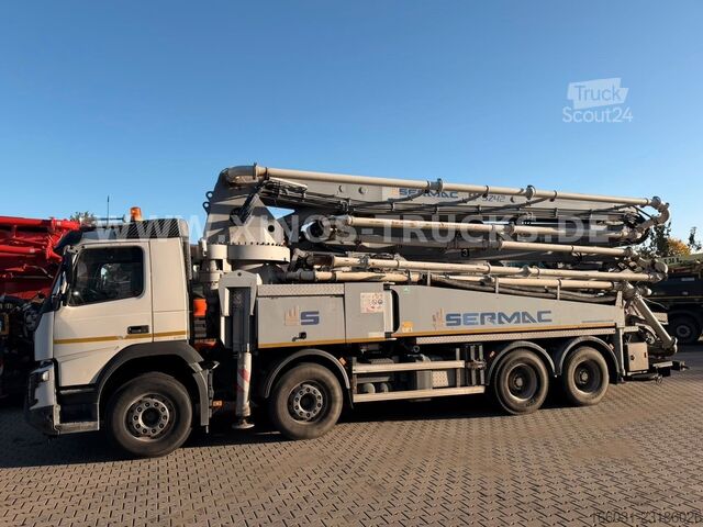 Tovornjak s črpalko za beton VOLVO FMX 8X4 SERMAC 5Z/42M - 180M3/H