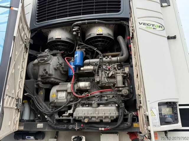 Transport refrigerat/congelat Schmitz Cargobull Carrier Vector 1950MT Multi temp Dual Zone 1 Li...