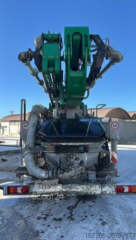 φορτηγό αντλίας σκυροδέματος Mercedes-Benz Arocs 3246