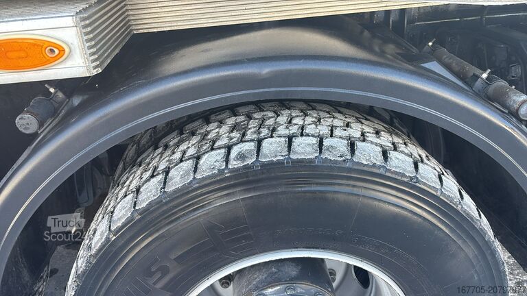 φορτηγό αντλίας σκυροδέματος Mercedes-Benz Arocs 3246