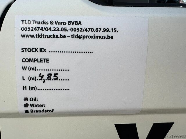 Pojazd do odzyskiwania danych Toyota LANDCRUISER **RECOVERY TRUCK-WINCH**