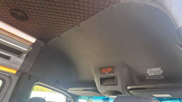 Minibus MERCEDES-BENZ Sprinter 315 Tourer 9 SS  VIP Systemboden Stock
