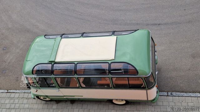 Minibus MERCEDES-BENZ Vorgänger Sprinter O 319 Samba mit Faltdach AC