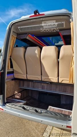 Minibus MERCEDES-BENZ 519 und 517 Glasdach XXL  20 Sitze Stock
